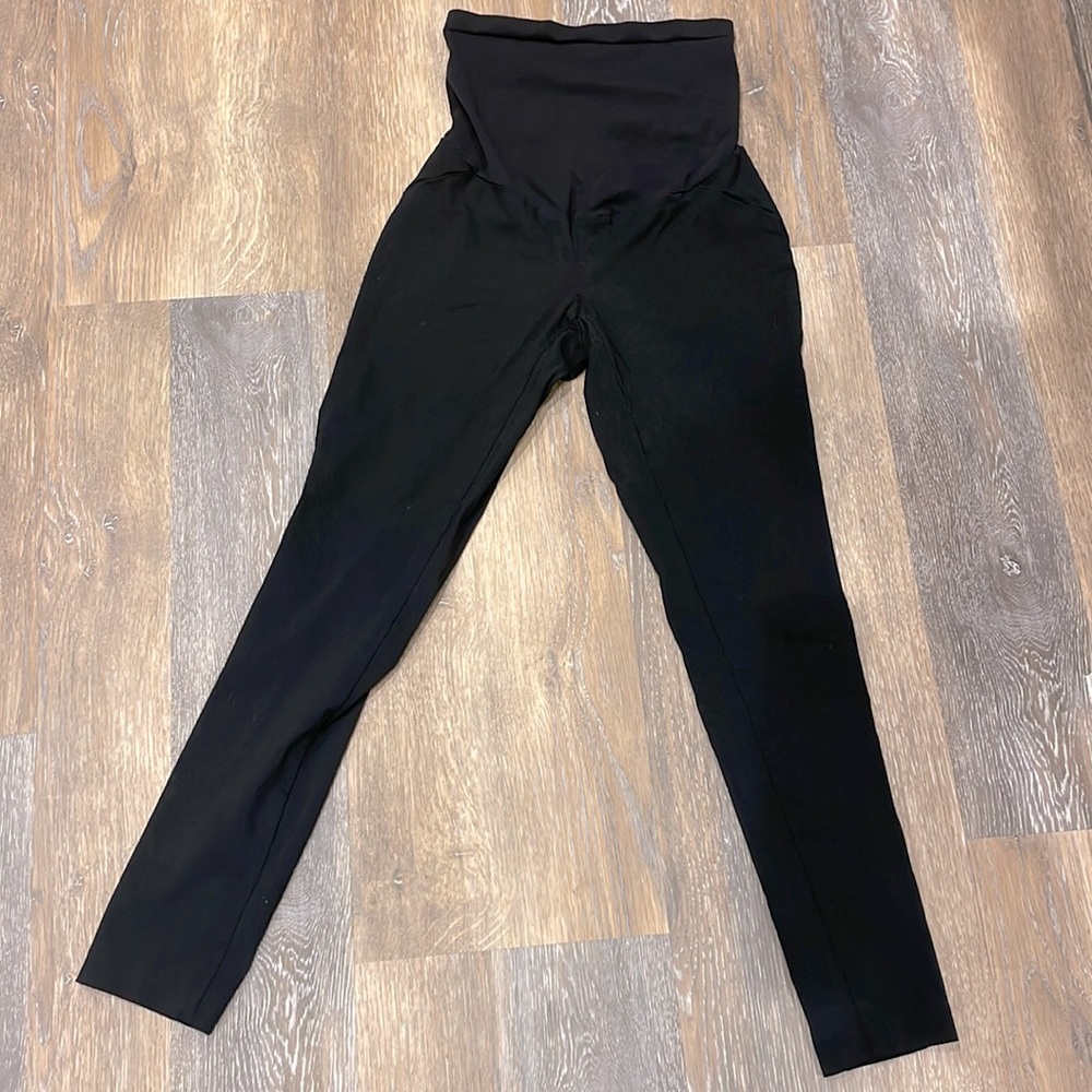 Maternity black stretched crop pants